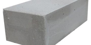 Блок из вспененного бетона